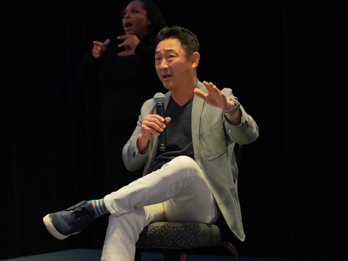 CAAPLEorg's tweet photo. Had a wonderful conversation with Retired Superintendent of Corona-Norco USD Michael Lin!

Lin encouraged us in our leadership endeavors, saying we must “be like water, be agile” in facing challenges in the workspace.

#CAAPLE #CAAPLEcon24 #CAAPLEproud #AAPI #bridgingandbelonging https://t.co/plpbygCoOS