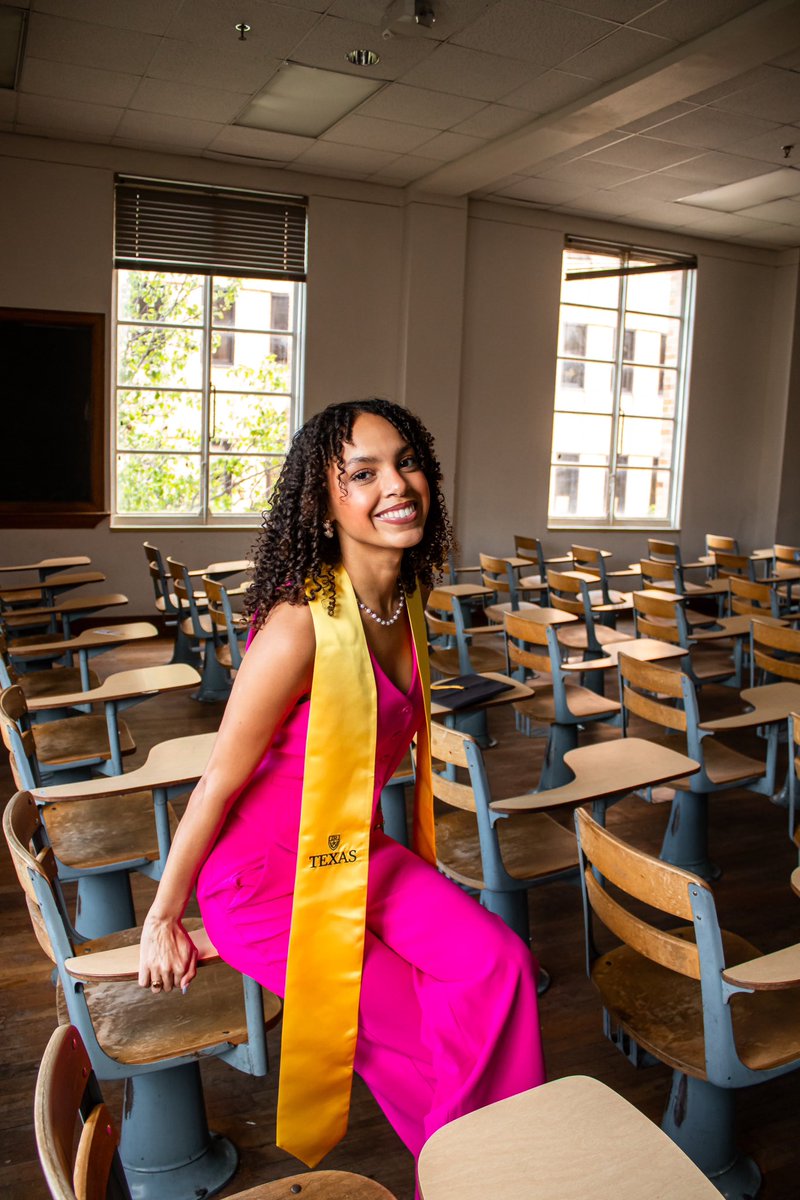 JazalynnJ's tweet photo. Hook ‘em 💝

pt. 1 https://t.co/ppHL4t4PuZ