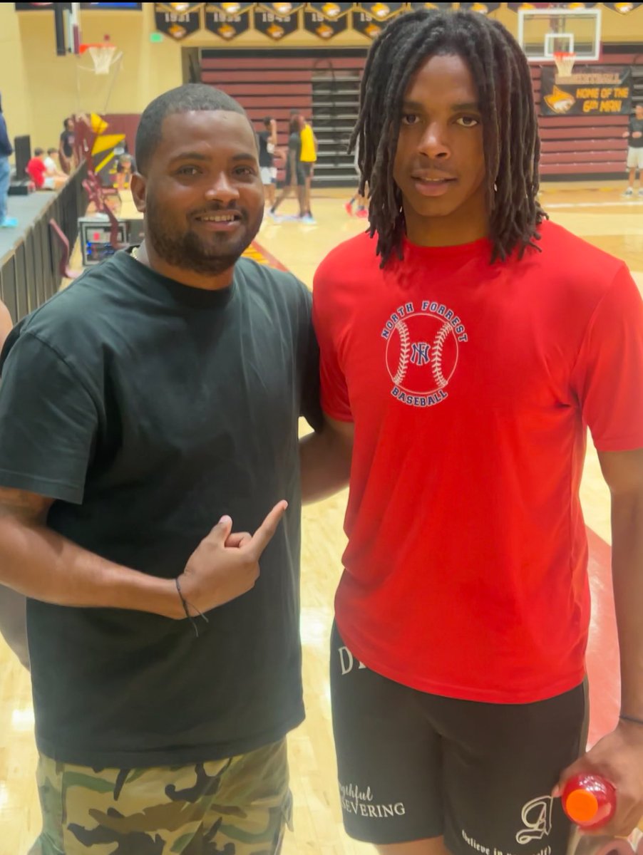 Great bball practice 2nite. Honored to be named to the @PRCC_Wildcats 2024 AllStar Junior Jam Team. Ran into @_kbolden also. I’ll be seeing u this summer at @OleMissFB camp. 💪🔥💪@emiljones @LawrencHopkins @adamgorney @BHoward_11 @RivalsFriedman @Rebels247 @RebelsFBRec