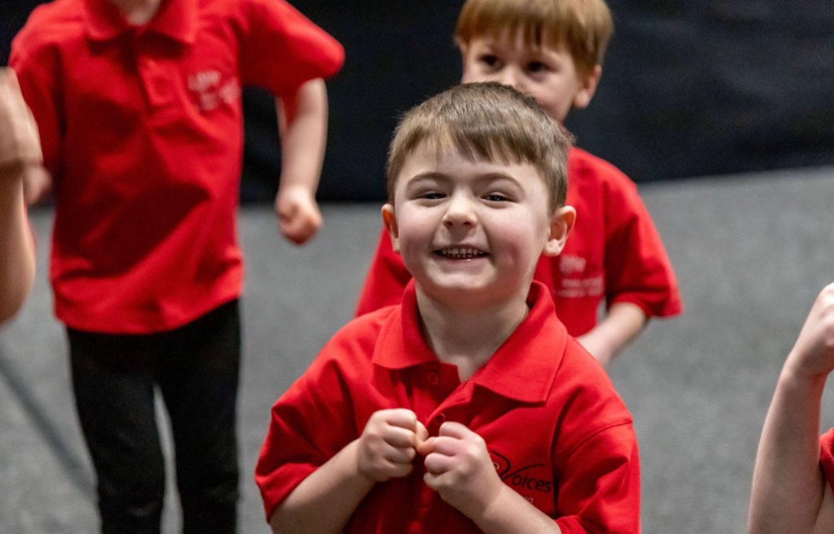 📵 No phones. ❌ No technology. ❌No social media. ✨ Just living in the moment. ❤️ Pure & simple. THAT’S the magic of Little Voices! #magic #joinus #preston #leyland #chorley 🎶🎭