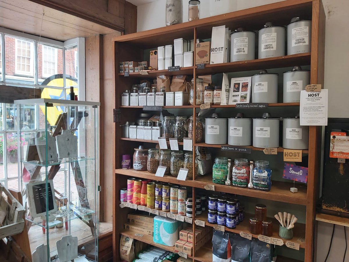 🌍✨ This Earth Day, we're proud to shine a spotlight on Refilled Chichester on North Street, a #proudlyindependentproudlychichester business dedicated to sustainability. 🌿 #RefilledChichester #EarthDay #SustainableLiving