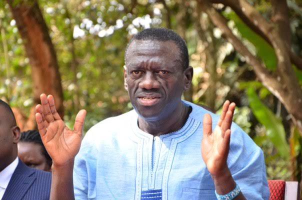 Happy birthday to the father of the revolution. Wishing you long life and good health @kizzabesigye1