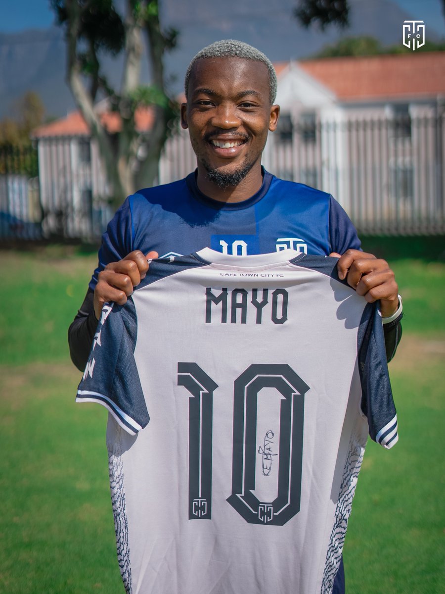 CapeTownCityFC's tweet photo. 🚨 𝐆𝐈𝐕𝐄𝐀𝐖𝐀𝐘 🚨

✍️ WIN an alternate @capetowncityfc shirt signed by Khanyisa Mayo 👕💙

All you have to do:

➡️ Retweet and like this post 
➡️ Follow @CapeTownCityFC 

Winner will be announced April 26. Good luck! https://t.co/zkjlzeguJ2