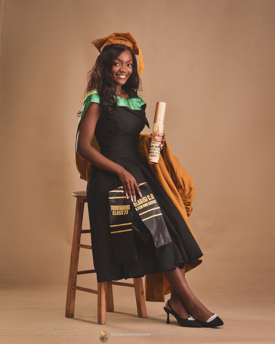Darkceee1's tweet photo. GOD DID you guys!!!. I'm grateful to be where I am today and where God is taking me…https://t.co/eroIaRCJIe degree in Food Science and Engineering Honors!!!. Ladoke Akintola University of Technology, Class '23
#lautech #convocation #class23 https://t.co/2qFd1U8KAT