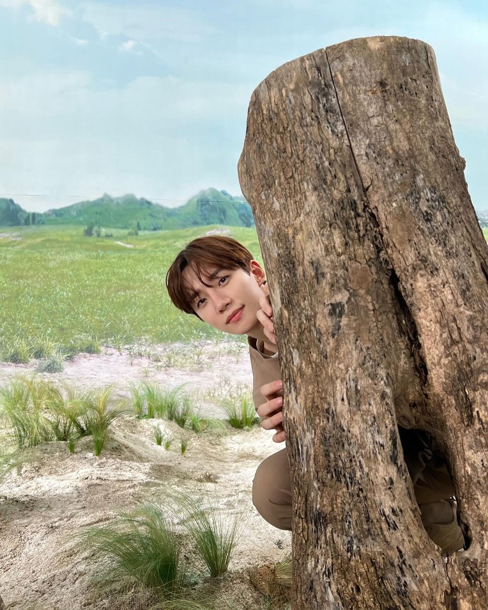 Kkorepo's tweet photo. 「#2PM」#ジュノ、キュートな魅力で微笑み誘う 
https://t.co/XtWcL84ZMM https://t.co/nvWABX964Y