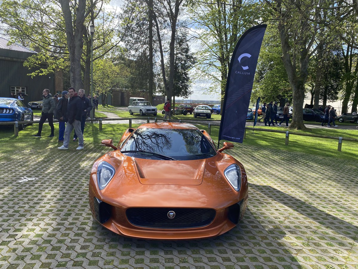 More @WeAreScramblers highlights. This time it’s @IanCallum wonderful Jaguar C-X75 now engineered for the road. It starred in the Bond film Spectre and still remains spectacular!