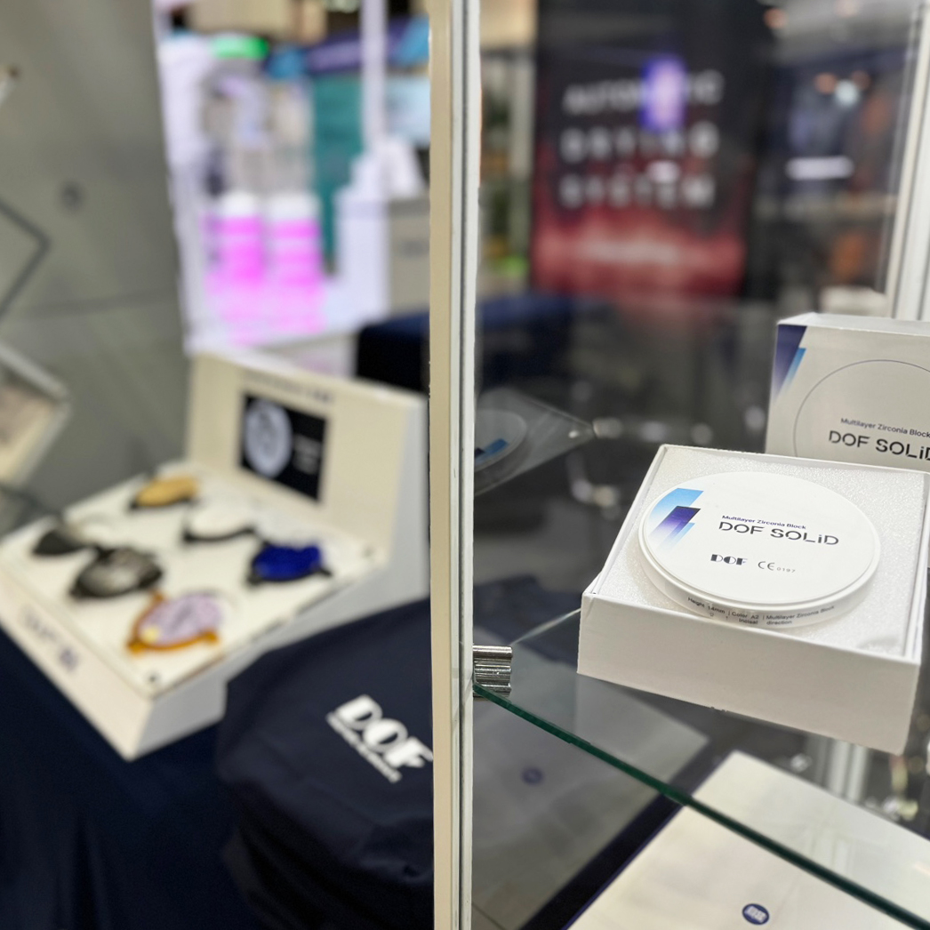 IDEM 2024 in Singapore ended successfully. 👍
😉We enjoyed meeting DOF's friends and are grateful for the support we received from all visitors Hopefully we will see you again soon!

@dof_sea

#DOF #idem2024 #digitaldentistry #Singapore