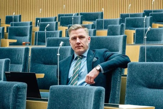 Pappaledigheten till ända. Nu fortsätter arbetet för ett tryggare och säkrare Sverige.