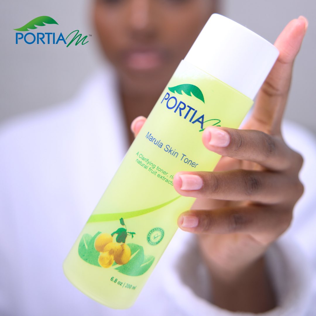 The Marula Toner is the last cleansing step leaving your skin smooth, supple and radiant.🍃

Not all skin types adapt the same to toners , using the toner twice a week is effective

#portiamskincare
#sharetheglow