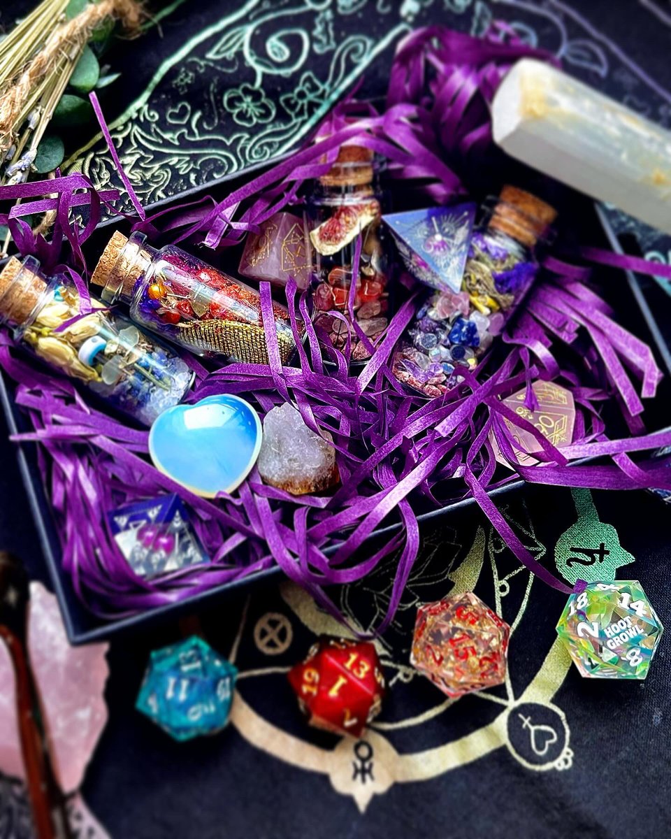 ff339nai's tweet photo. unconventional fan art incoming I created spell jars for four of the six #badkids from fantasy high in honor of the absolute banger of #fantasyhighjunioryear each jar will help its holder manifest and channel the strengths of a beloved character. #adaine #fig #fabian #kristen https://t.co/4zp5XN7xoY