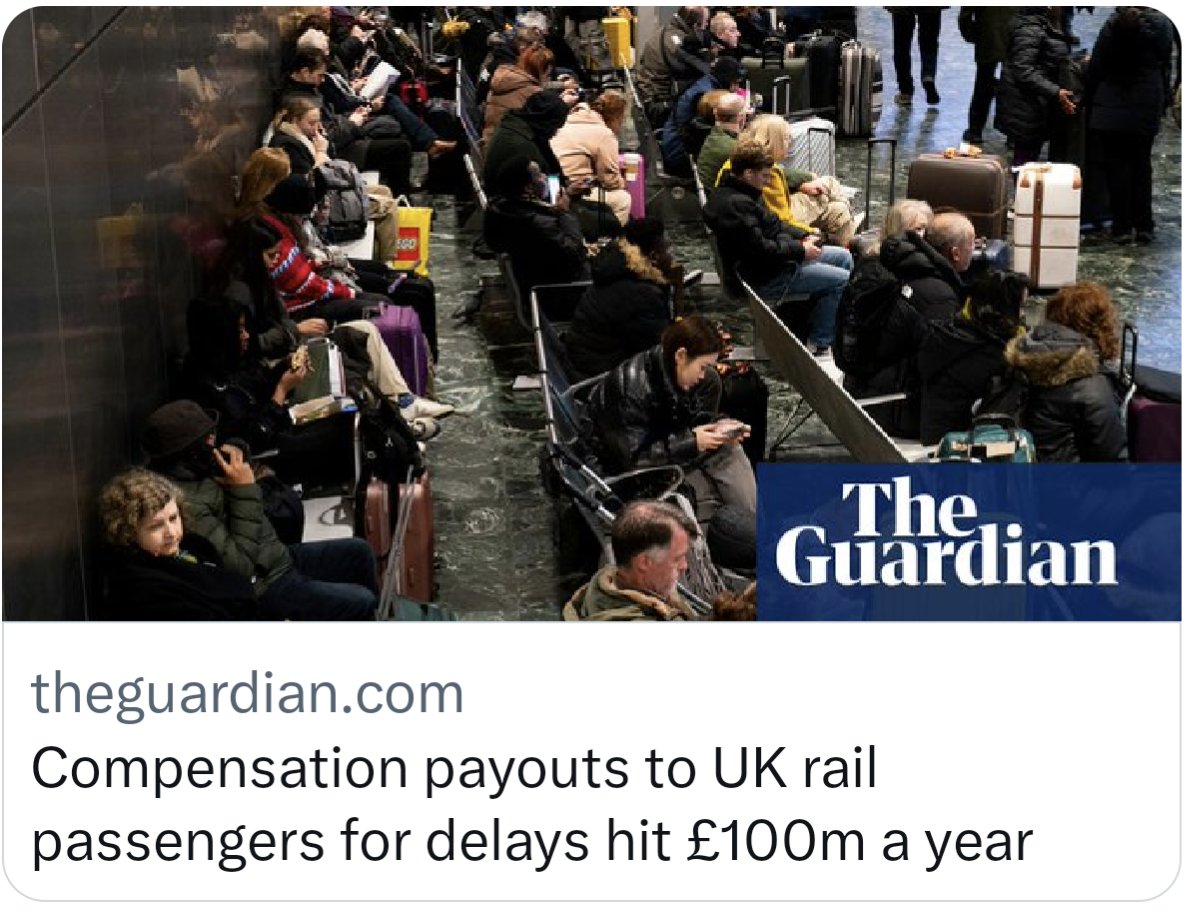 ⛔ Compensation paid to passengers for #train delays has reached record levels. 🚂 Almost 320,000 services cancelled. Meanwhile rail bosses pay themselves big bonuses. 🟢 It's time to run our #railways for passengers not the profits of big businesses.