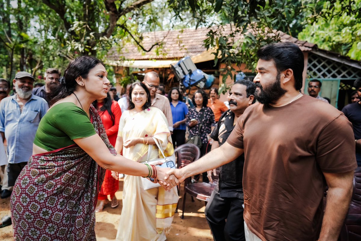 Mohanlal's tweet photo. On the set, joining in prayers as we commence filming the project led by director Tharun Moorthy and produced by M. Renjith under Rejaputhra Visual Media. I express my deepest gratitude and seek your blessings as I embark on my 360th film venture.

#L360 #MRenjith #TharunMoorthy #Shobana #RejaputhraVisualMedia
