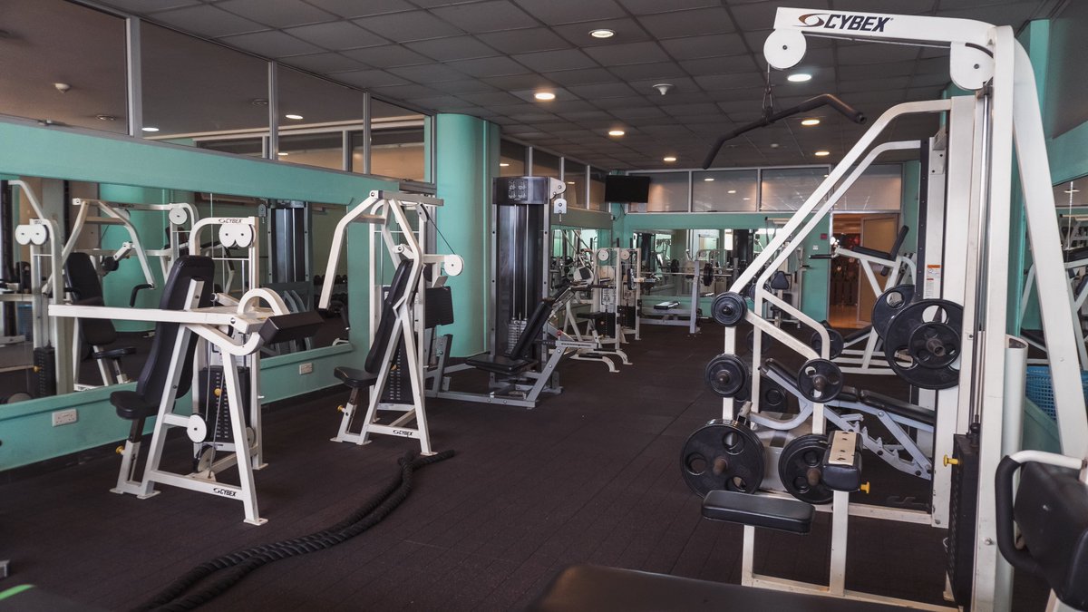 Whether you're chasing a new passion for health or following the fire of an existing fitness routine, Panari has everything you need to reach your goals.  ️

254 711 091 000/📞 +254 709 070 000
✉️ reception@panariresort.com

#PanariHotel #PanariFitness #gymmembership #gym