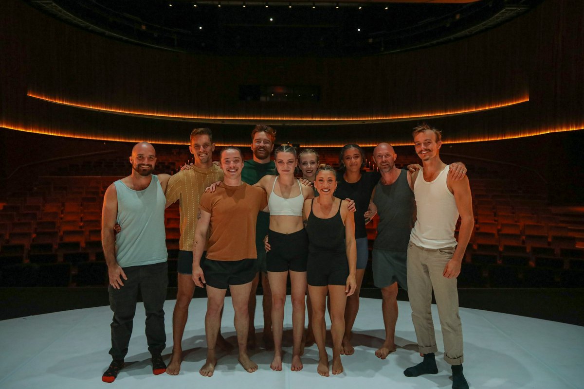 🤸 It was wonderful to have @CircaPresents return to Whitehorse over the weekend and perform their first show in The Round. ✨Human 2.0 was part of our 2024 Season: FEAST. 💖 Have you bought tickets to any of our season shows yet?