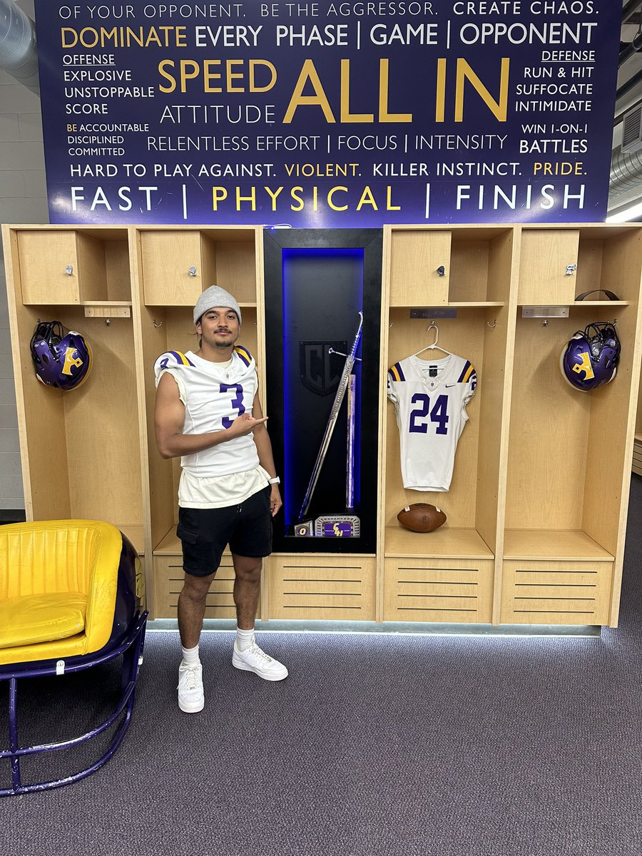 Jr Vasquez (@jrvasqu3z) on Twitter photo Very grateful for the opportunity to have visited California Lutheran University! Had a great experience. <a href="/Caseyblum88/">Casey Blum</a> <a href="/coachknox2/">Coach Milton Knox</a> <a href="/CLUCoachLugo/">Anthony Lugo</a> Very grateful for the opportunity to have visited California Lutheran University! Had a great experience. <a href="/Caseyblum88/">Casey Blum</a> <a href="/coachknox2/">Coach Milton Knox</a> <a href="/CLUCoachLugo/">Anthony Lugo</a>