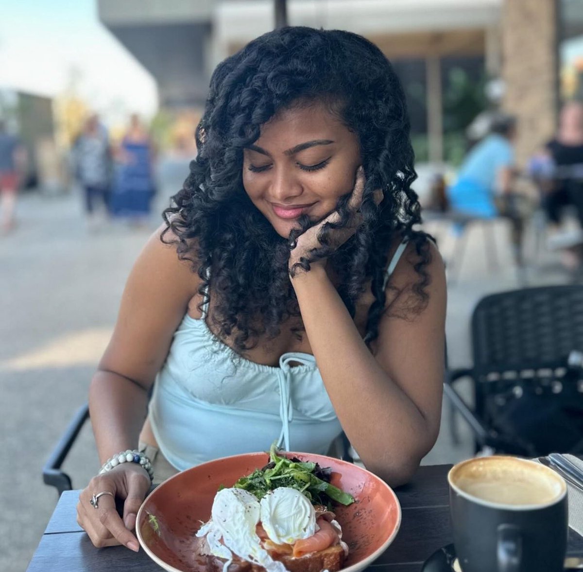 Menasha_N's tweet photo. Brunchh 💗 https://t.co/9G7q5qqt3k
