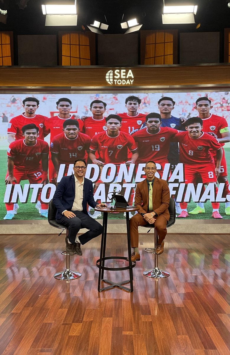 Monday morning starts earlier! Always a pleasure to be alongside Paul 🤝 At SEA Morning Show, we're talking about the historical performance by Indonesia U23 & Man United 🤭