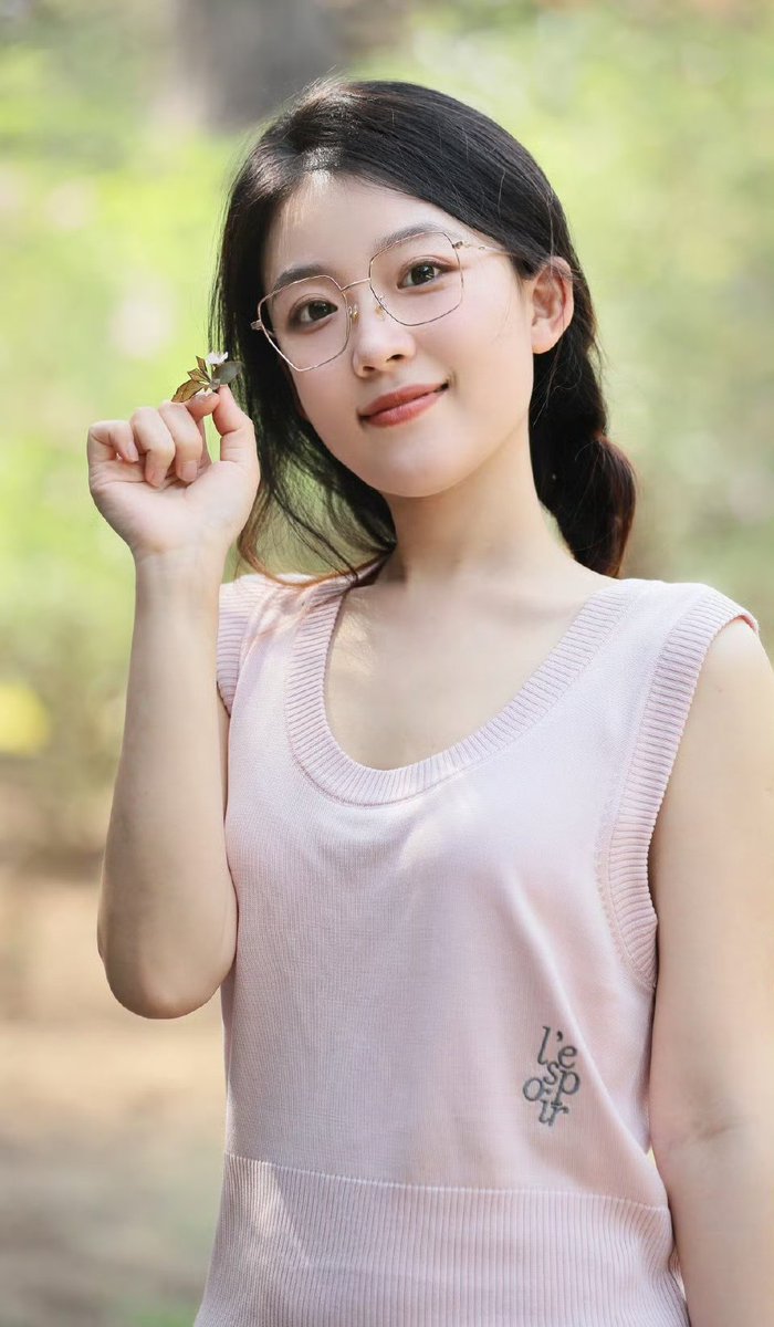 阳光是最好的滤镜。 https://t.co/8VDV3q46OG