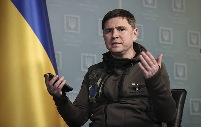 Elon Musk has expressed concern about the lack of exit strategy for the war in Ukraine. In response, Mykhailo Podoliak, advisor to the Head of the Office of the President of Ukraine, said a realistic strategy would be the withdrawal of Russian troops from Ukrainian territory.