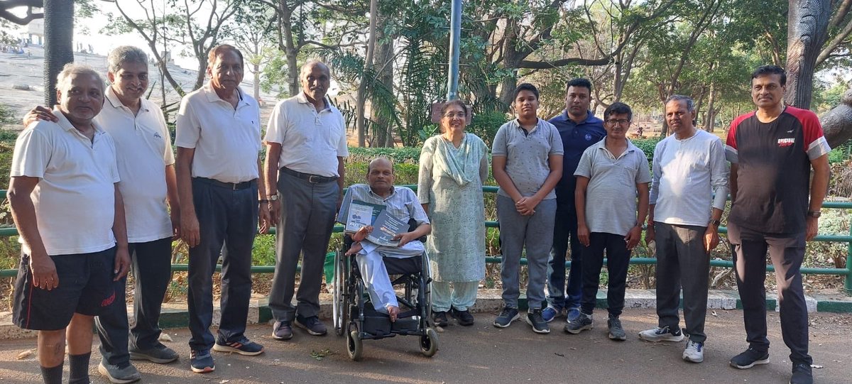 Meeting and greeting Padmashree M K Shridhar alongwith a short chat over variety of topics with different people is a weekend attraction for lalbagh walkers. This is always an Energising and inspiring moment.