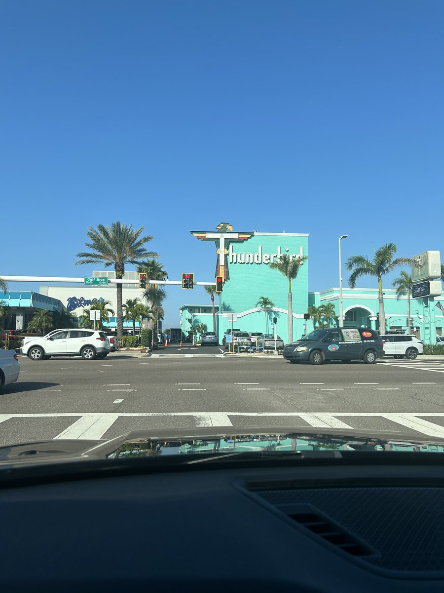 gerald_joseph90's tweet photo. Florida Photo Dump. It’s going to be so hard going back to DC 🍊🌴🌞 @VisitTampaBay @VISITFLORIDA #FloridaForever #HomeSweetHome #NativeFloridian https://t.co/L1NRQrJdN7