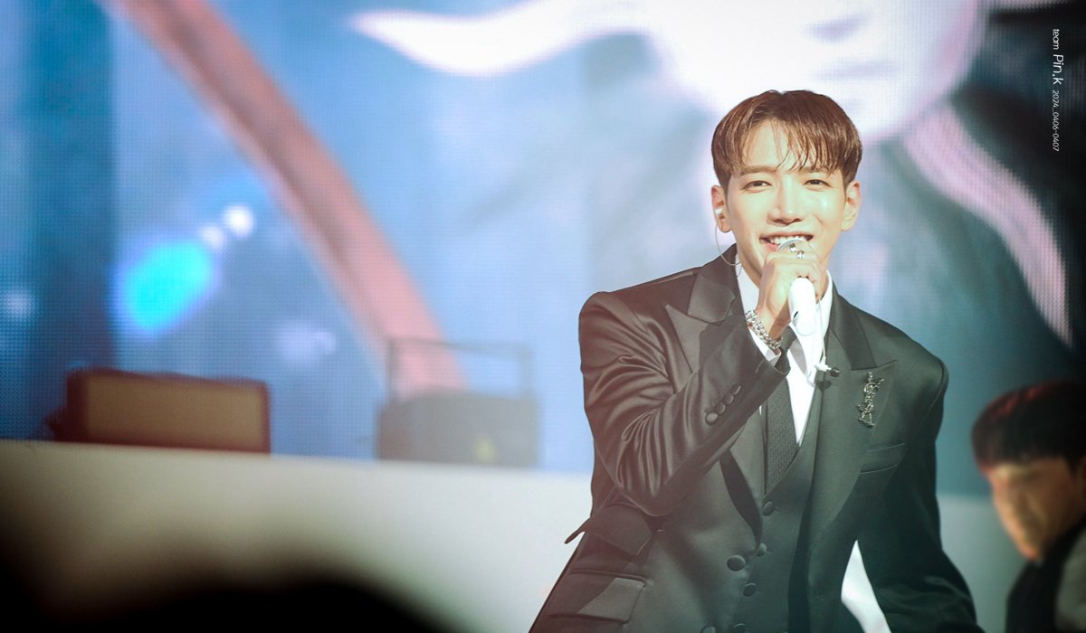 JUN_K_TEAMPINK's tweet photo. 2024 COMMAND C + YOU CONCERT
#준케이 #JUN_K #김민준 #ジュンケイ #commandcyou https://t.co/IpPLti4uzM
