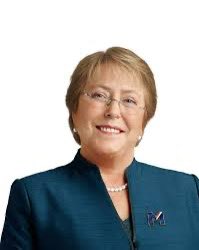 Ud por cual votaría para futura Presidenta de Chile ? RT. Evelyn Matthei FAV. Michelle Bachelet #cadem