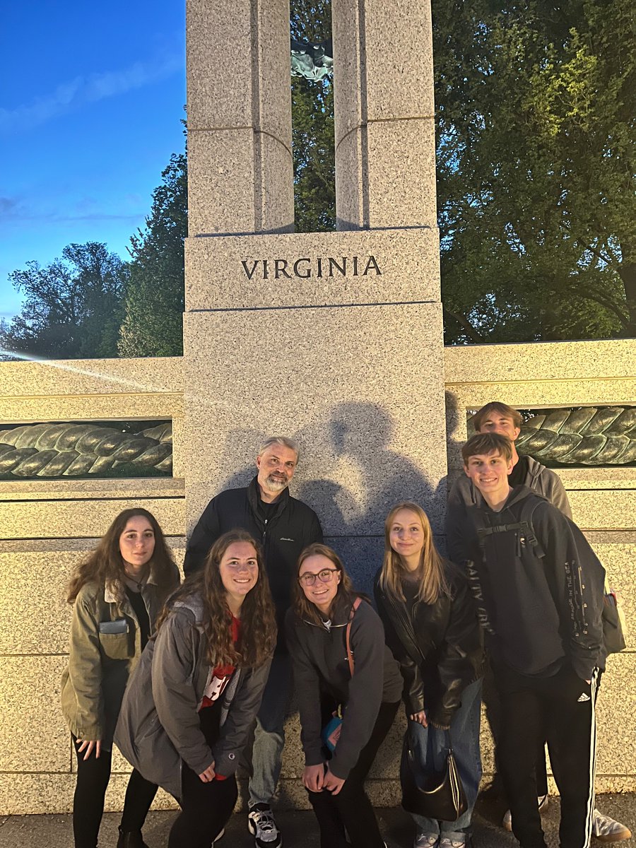 @CHCNexus #CHCSCOTUS24 had a beautiful evening for walking the National Mall