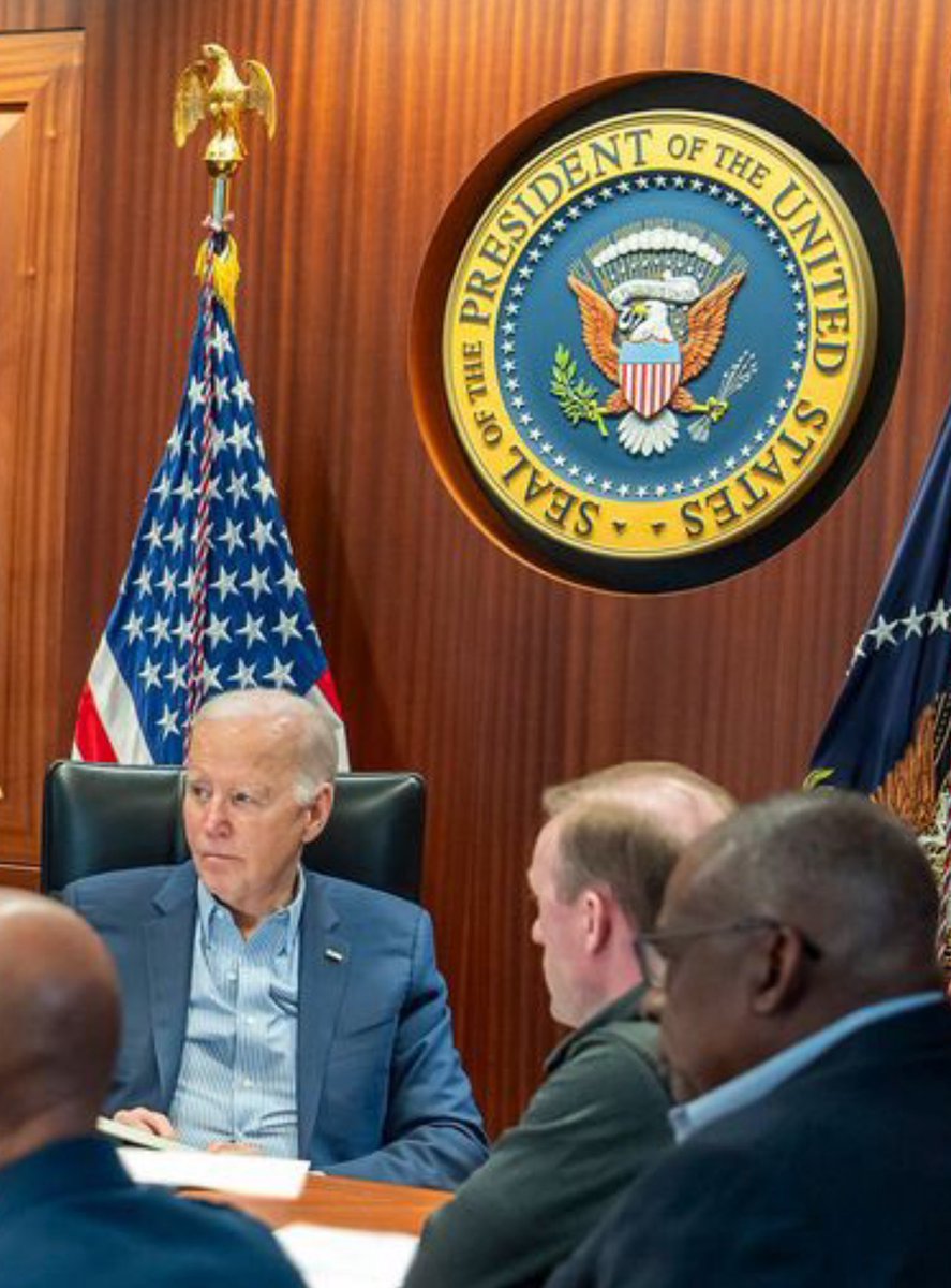 I would like to see the New York Times interview President Biden and ask him how he averted World War 3 last week. Here’s a picture of @POTUS at work doing just that. Or is the Times more concerned about Hunters laptop and Hillary’s emails???