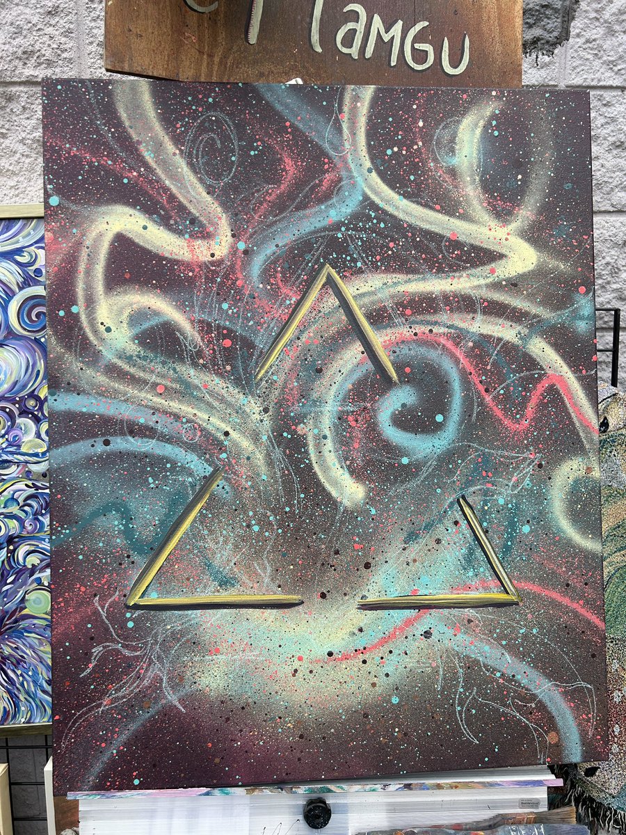 flamgu's tweet photo. “Effervesce” new 24x30 inch painting from yesterdays Live painting event in Chattanooga at the boneyard! 🥰🙏🏽 what a fun event full of great people! I’m very excited how I’m honing in on my live painting style. “Effervesce” is available as 1/1 Phygital. Please send me a DM. https://t.co/SwS87RLKjT