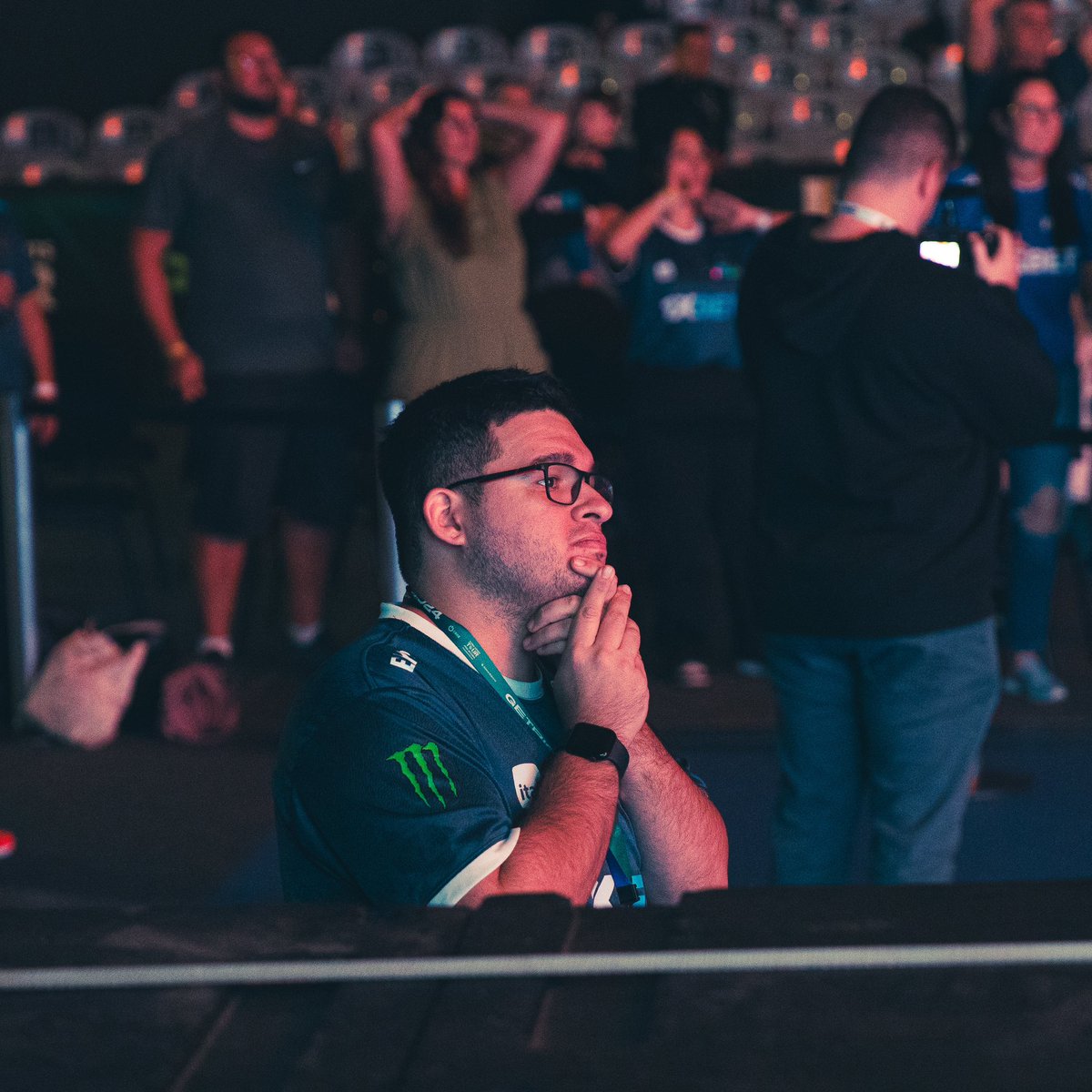 _Geto's tweet photo. Fim de #GetRio.
Apurem o que tiverem que apurar, mas também elogiem as pessoas que trabalharam muito pro evento acontecer e chegar ao fim. Que os responsáveis pela parte ruim sejam punidos e se possível, saiam o mais rápido do nosso cenário. Muitos sonhos envolvidos. https://t.co/2Sc4x41KGW