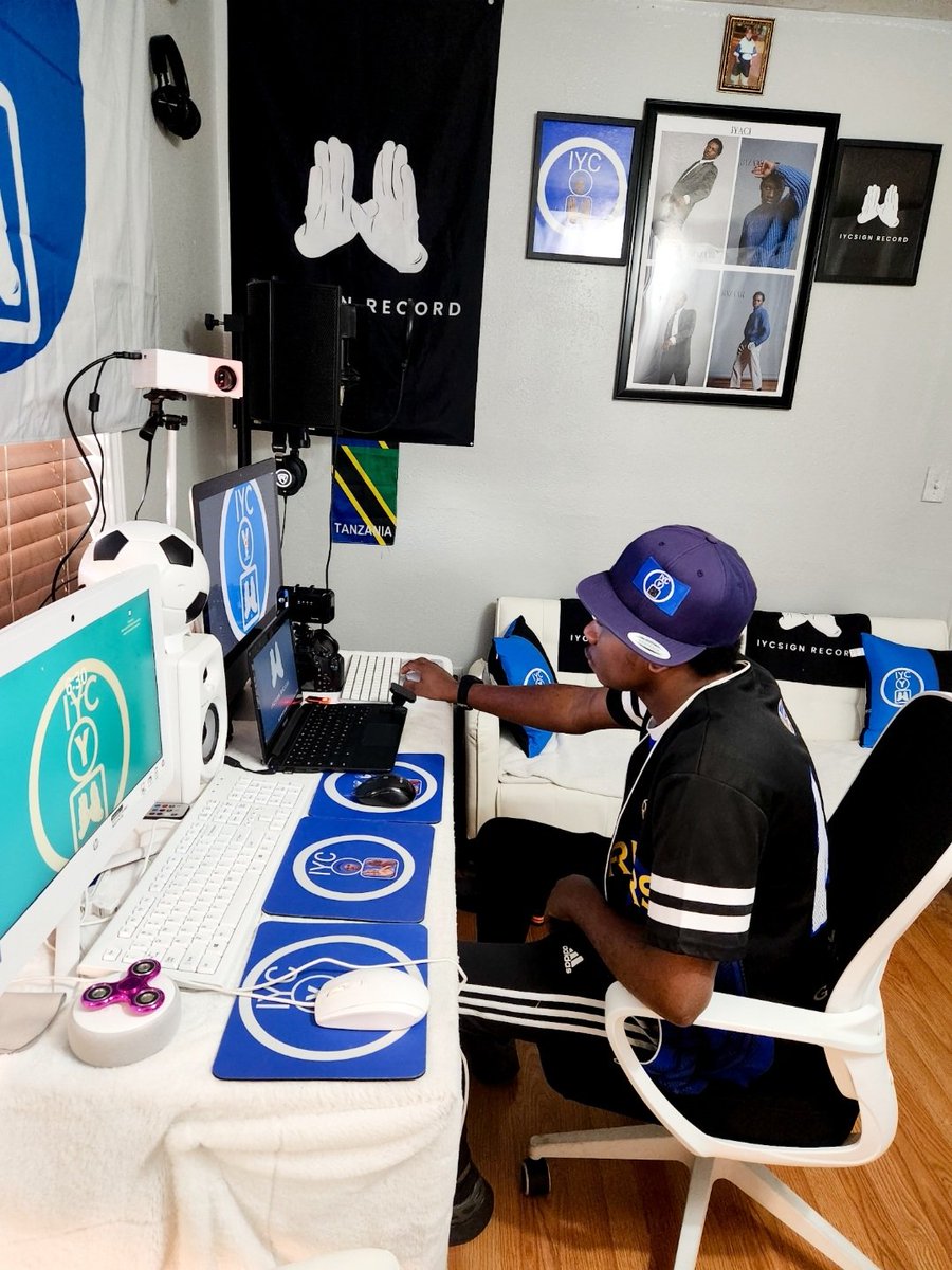 iycsign's tweet photo. IYCSIGN BRAND HAT AVAILABLE AND MUSIC https://t.co/0obFQ5q5AA