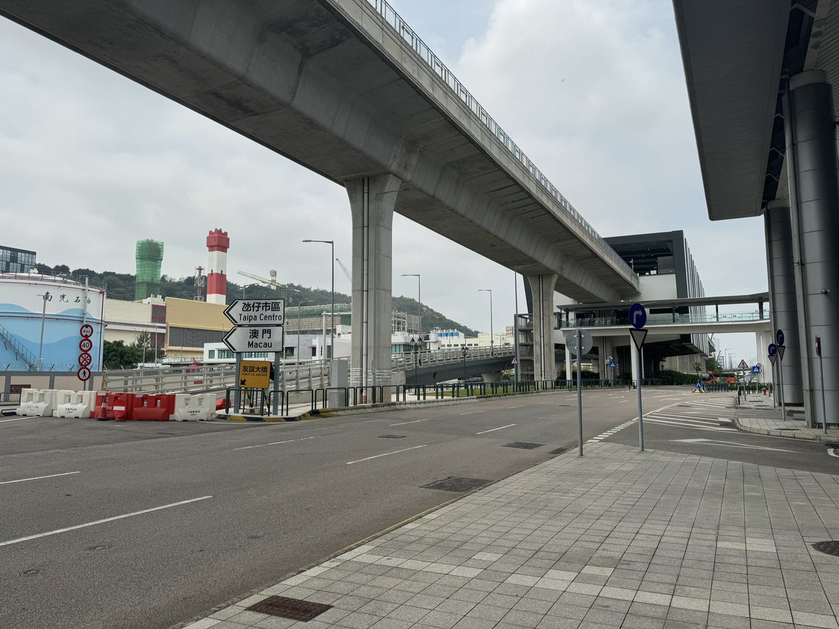 ding889900's tweet photo. 累了 https://t.co/8BVMHBhQQW