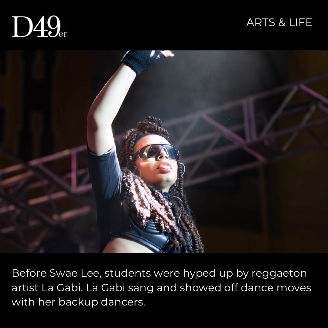 lbcurrent's tweet photo. Performing his top hits “Unforgettable,” “Sunflower,” “Black Beatles” and more, Swae Lee’s energetic performance marks an end-of-school-year celebration.

Read more at: https://t.co/2qxwBta5fB

✍️: Leila Alarcon
📷: Samuel Chacko

#CSULB #ASIBigEvent #swaelee #lagabi https://t.co/I7maA6yvJe