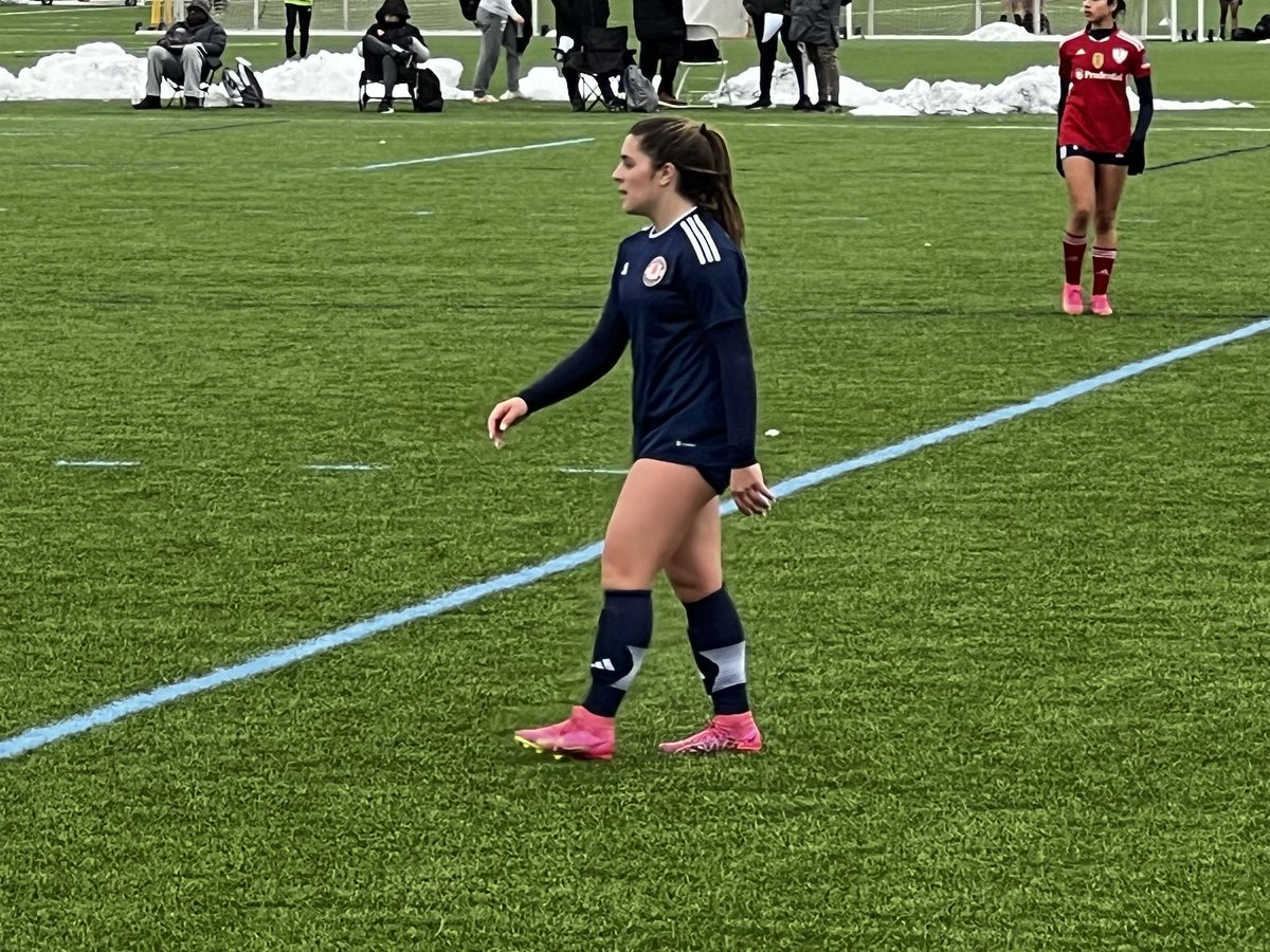 Dalia Varian Morelli - 2025 Midfielder/Forward/Centerback 5’3” / 142 lbs GPA - 3.3 Major - Sports Medicine Leave State - Yes @DaliaVM2025 Parent aware Girls Academy LISC 07 🎥 - Highlight: youtube.com/@DaliaVarianMo…