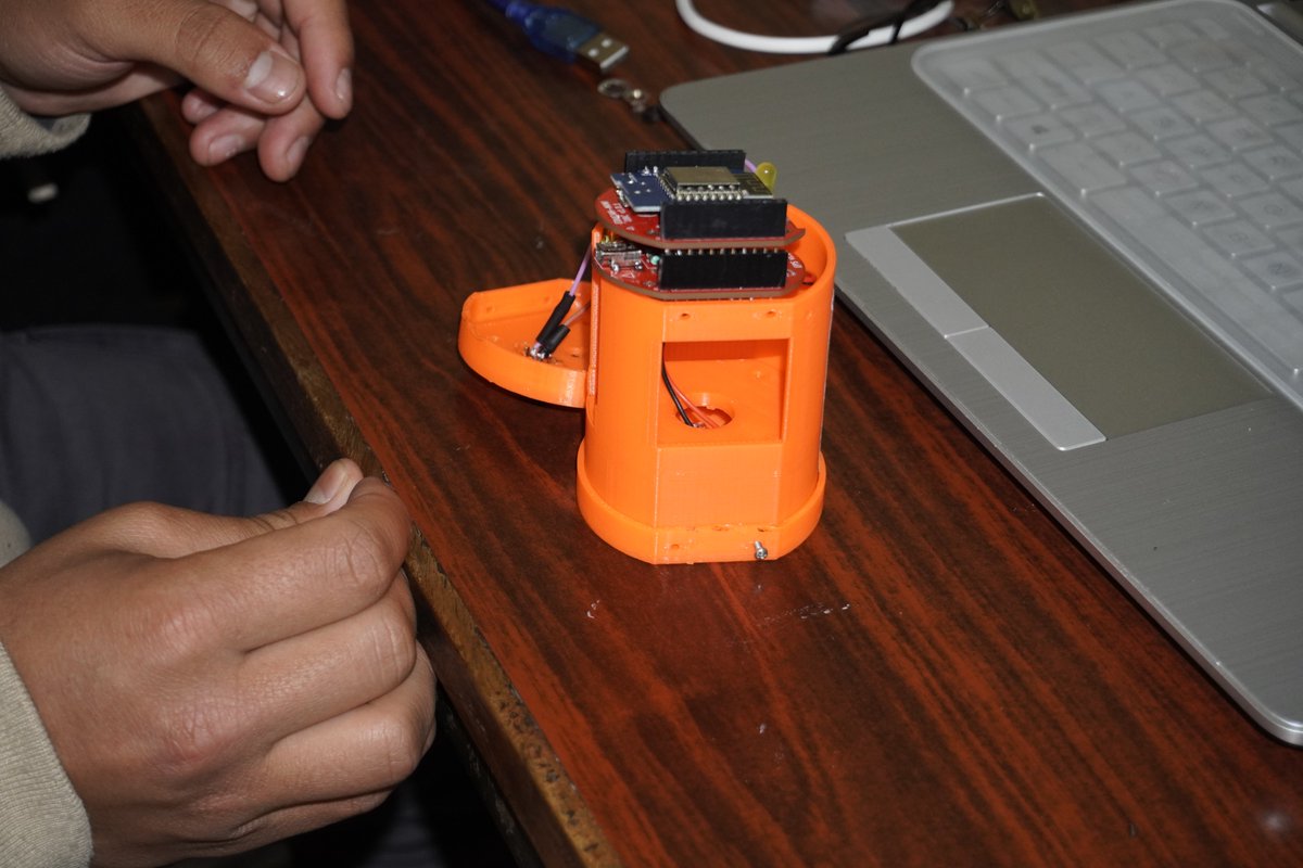 orionspacenepal's tweet photo. EDUCAN KIT [Educational Cansat]
Get yours from @tindie 
https://t.co/wuqhlMrHqn https://t.co/JG5AAGrltT