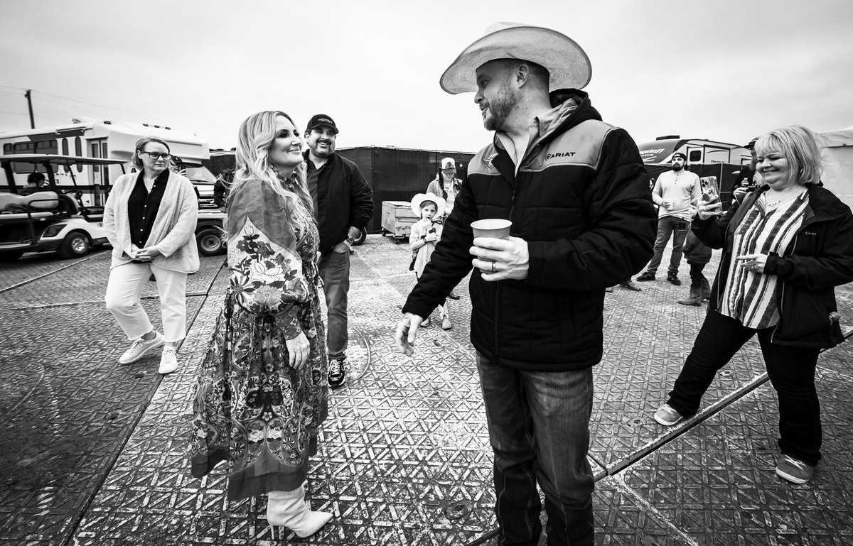 Thanks for singing in the rain with us, Austin! We’ve got another big announcement coming this week, TEXAS! 👀 @jtrevinophotog