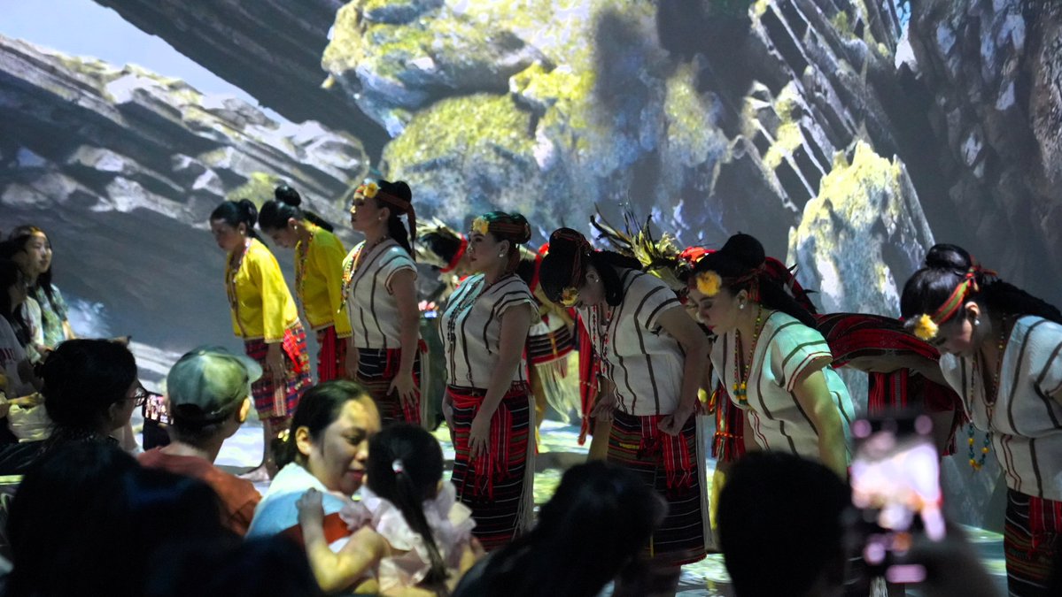 KCCPHIL's tweet photo. Thank you for joining us last Friday at our <Mini House Concert> with the Philippine Baranggay Folk Dance Troupe! It was a delight to witness various regional dances from the Philippines ~
#EndlessLandscape #국립중앙박물관 #KArt #KCCPhil #KoreanCulturePH https://t.co/TNy892Iu0K
