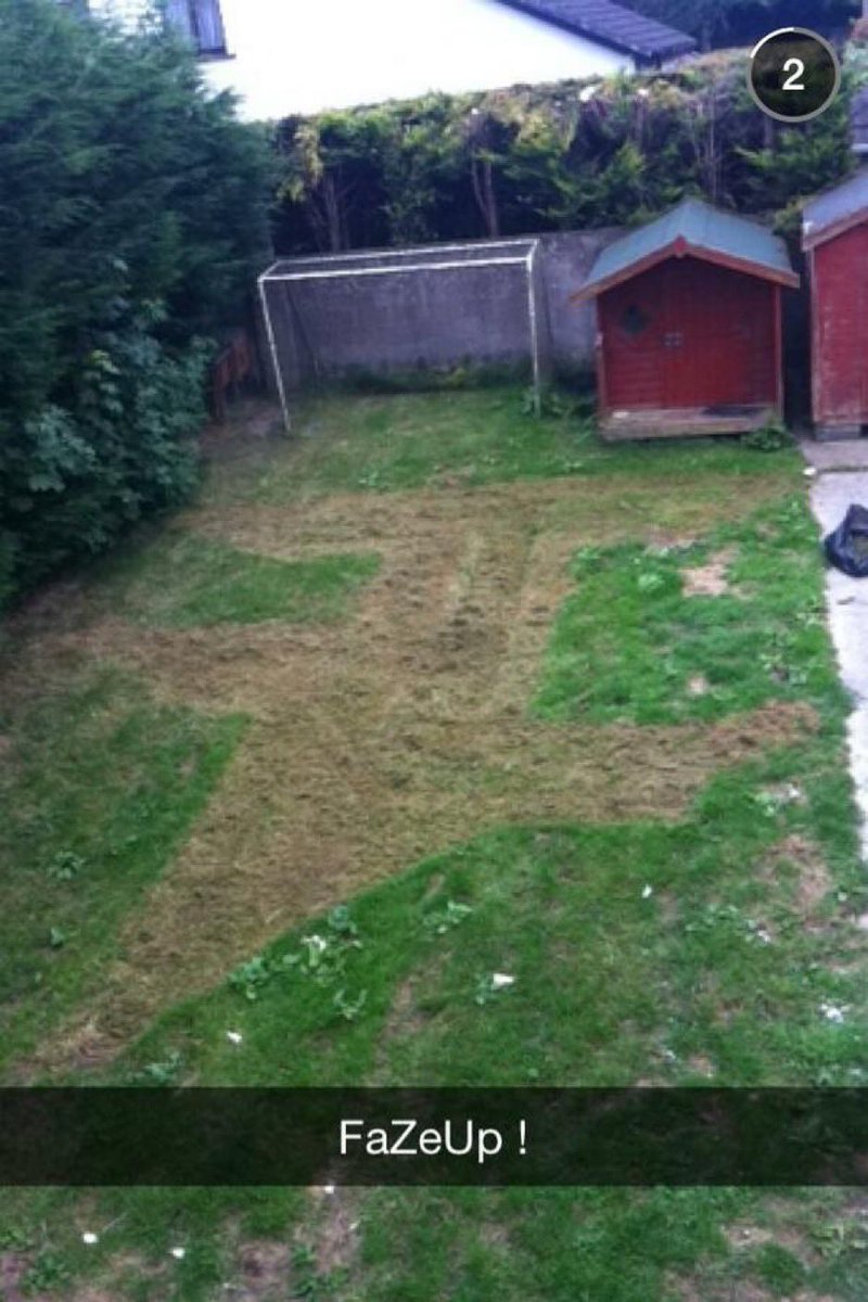 FaZeMeatRiders's tweet photo. I can’t even believe @FaZelanta just sent me this on Snapchat. I’m in disbelief. Can it get worse? 50/10 meatriding https://t.co/OlJHpzRvzA
