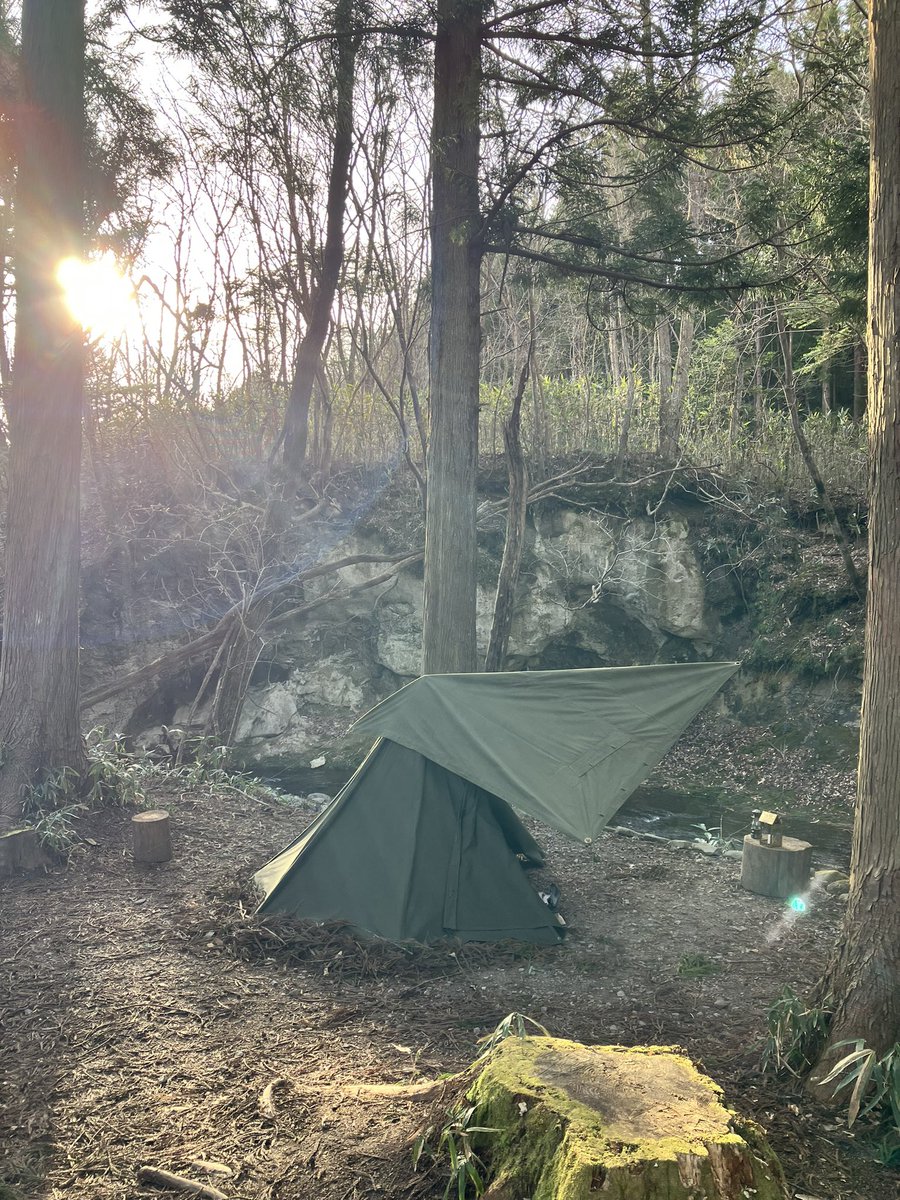 連休中の遠征キャンプ予約できたー🏕️✨
今回は俺的聖地で野営ニ連泊に挑戦します‼️やっと行けるぅー🚙
めっちゃ楽しみぃ😆✨
とりあえず慌ただしいですが遠征前に今週末も軽くキャンプしてきます⛺️笑笑