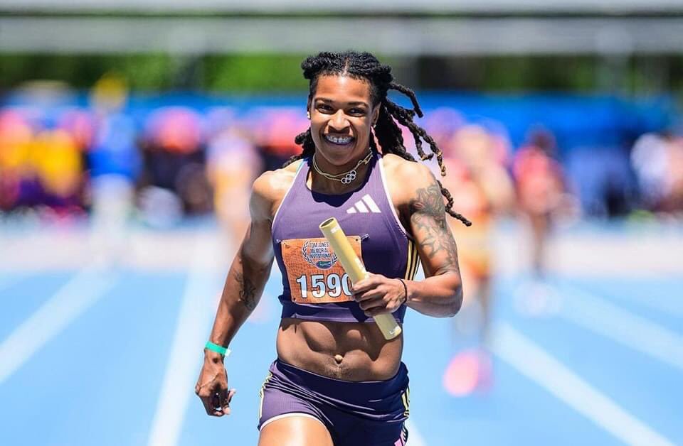 RealTimesNews1's tweet photo. 10.88s!!🔥

Aleia Hobbs 🇺🇸 wins the women's 100m at the LSU Alumni Gold in a time of 10.88s (0.5)!

She beat Audrey Leduc 🇨🇦 who broke ground to a Canadian National Record of 10.96s, while Celera Barnes 🇺🇸 placed 3rd in 11.10s. https://t.co/UpuLvqxaUJ
