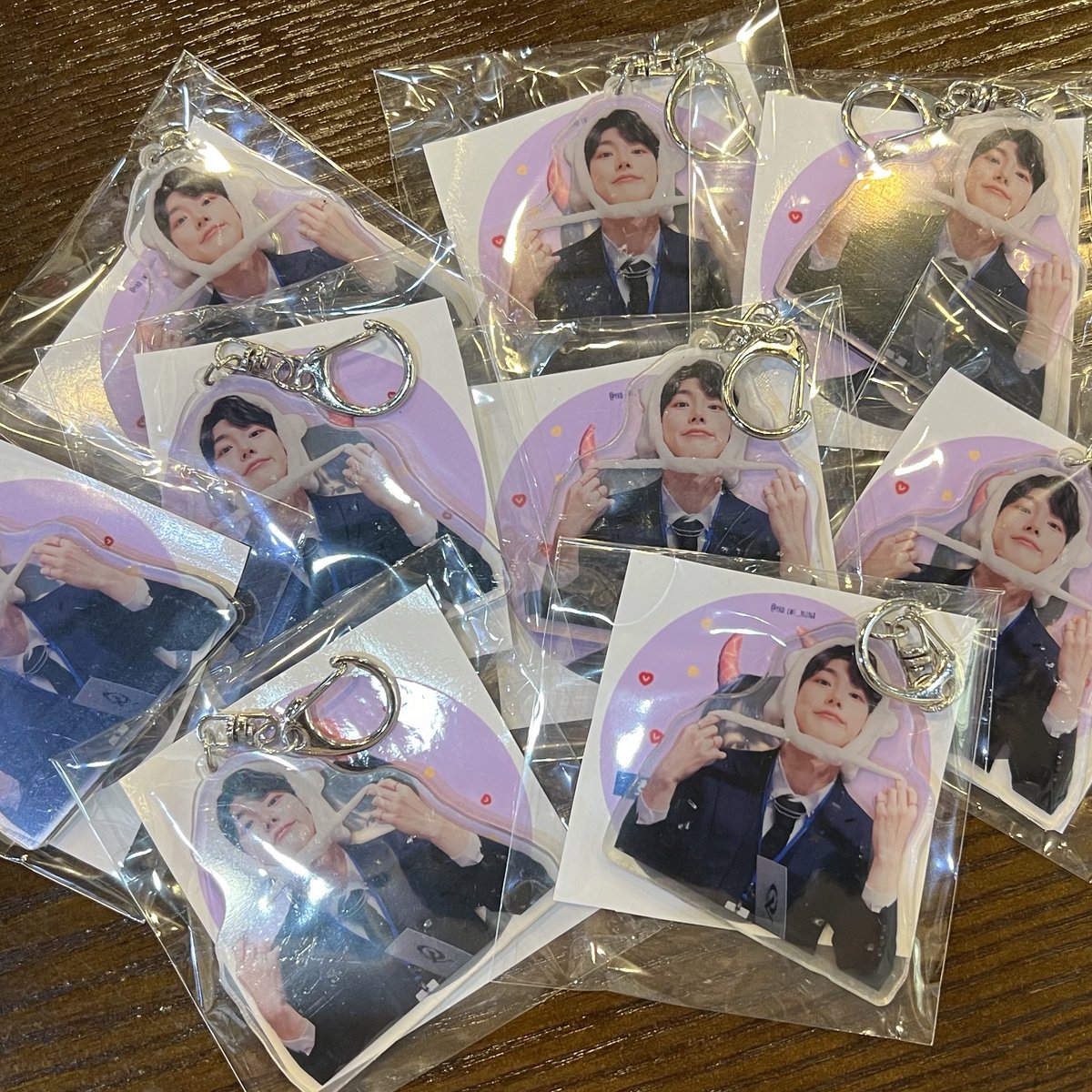 ˚☆꒰ 𝙔𝙤𝙤𝙝𝙚𝙚𝙙𝙤𝙗𝙗𝙤𝙠𝙞’𝙨 𝙙𝙖𝙮 ꒱ ⟢ 

⊹ 𝟢4.21-𝟢4.22
⊹ 홍대 무타리떡볶이
⊹ 11:00~00:00

𖠚ᐝ많이 와주세용💜💜
특전 다양하게 준비했어요!
(유희도의 누나님의 희도키링도 여기서 나눕니다!)

#희순아_나_오늘_생일이야
#0422_heedo_day
#유희도 #희도 #YOOHEEDO #HEEDO