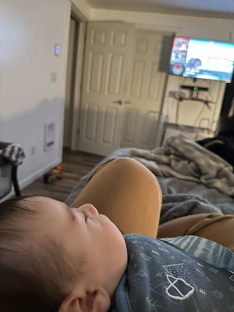 Getrdun21's tweet photo. @RayNarvaezJr @TinaNarvaezJr  he literally calms down when we watch your streams. https://t.co/e9XVK5dYqp