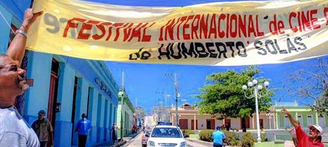 Un día como hoy del 2003 tiene lugar en Gibara, provincia de Holguín, la primera edición del Festival Internacional de Cine Pobre, evento cinematográfico de alto nivel estético. #CubaEsCultura #MatancerosEnVictoria