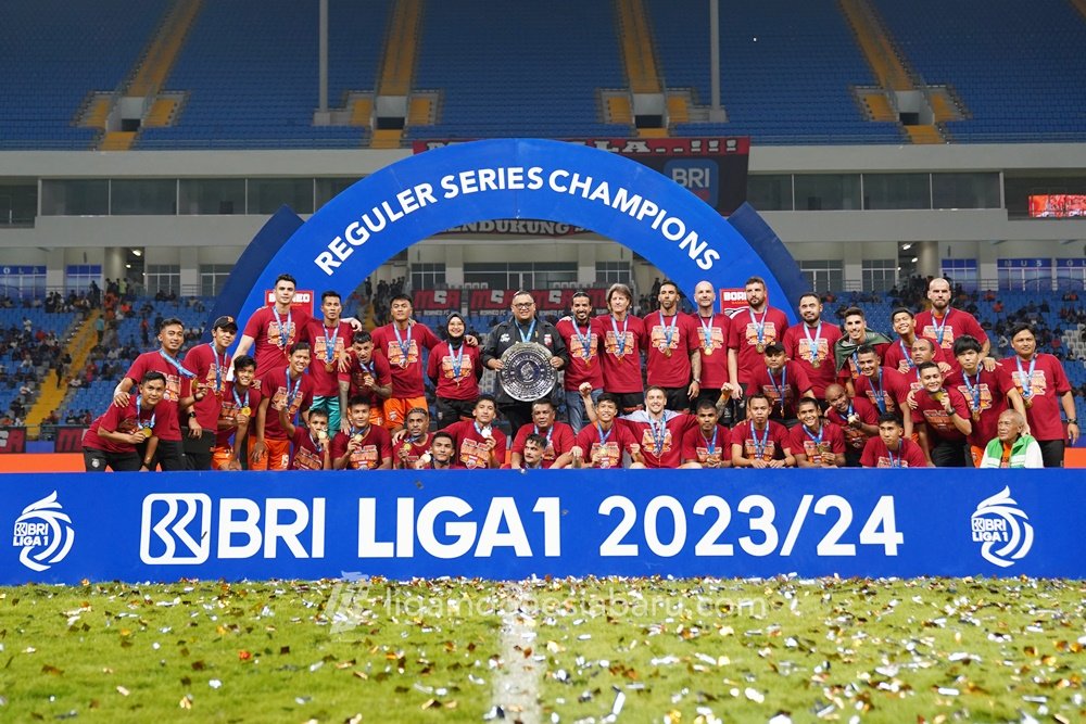 Borneo FC Rayakan Juara Regular Series BRI Liga 1 2023/24 ligaindonesiabaru.com/press/detail/b…