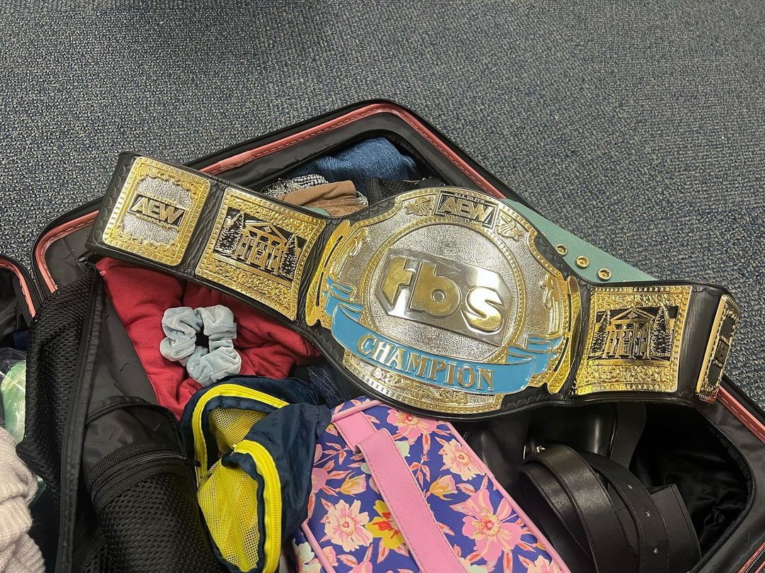 ᅠ
ᅠ i'm expecting a sex celebration (or several) with someone , better speak up before i'm balls deep in someone else . 
ᅠ