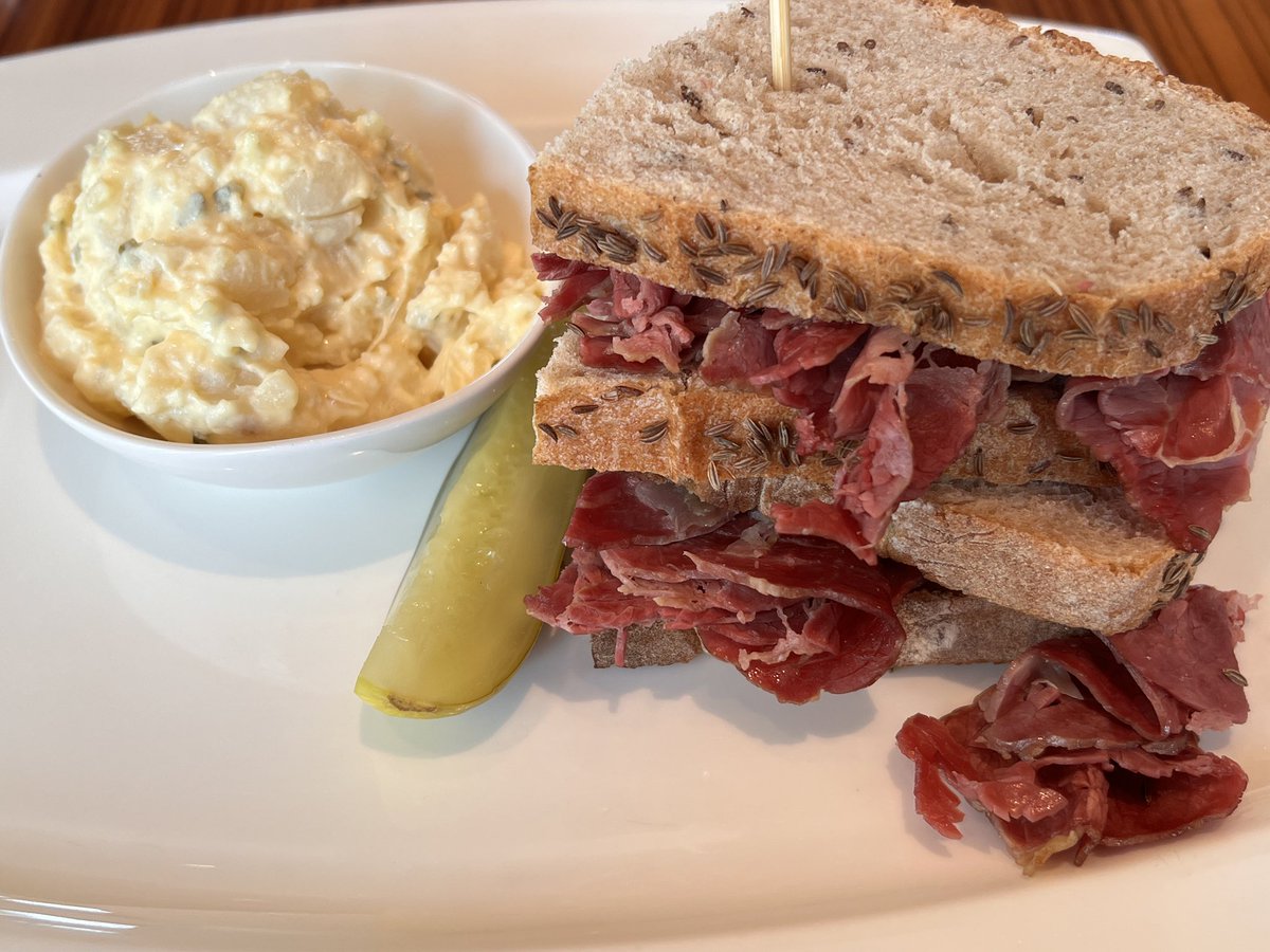 Corn beef sandwich with potato salad