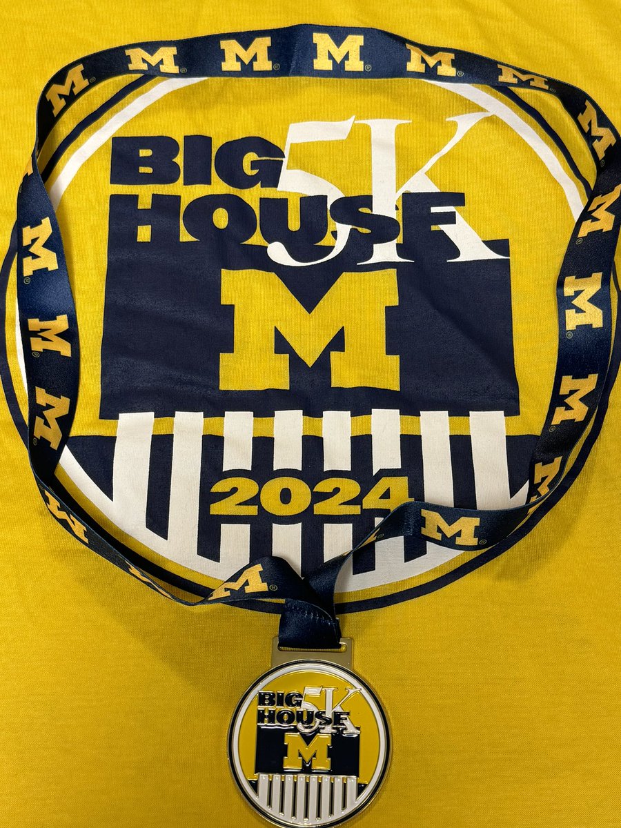 DManciel's tweet photo. My first time running the #Bighouse5K @UMich. Great experience and I can’t wait to do it again https://t.co/T9pYm8nnpj