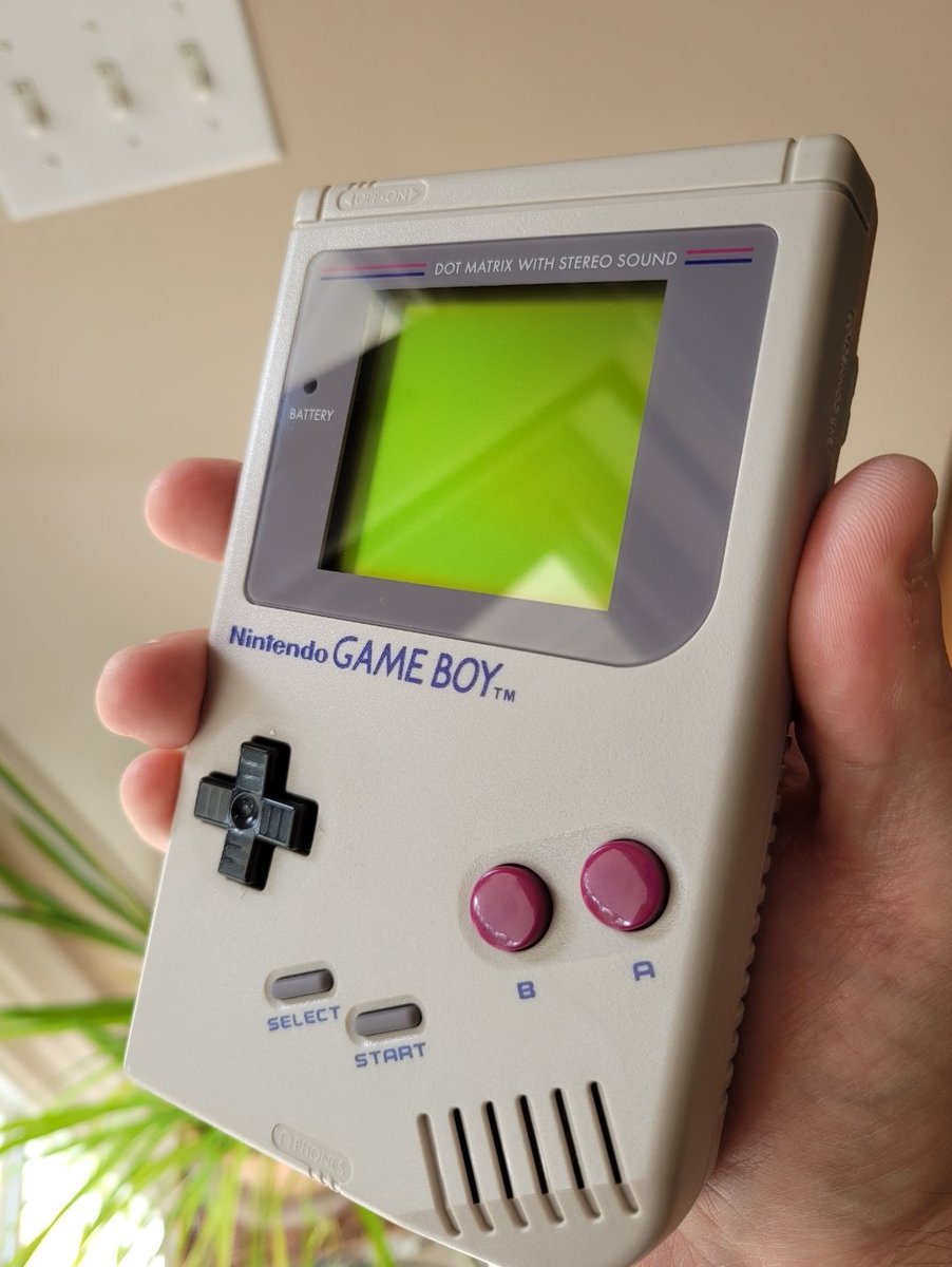 Lord_Wompus's tweet photo. Happy birthday Game Boy! 🎉
I was there at launch and you have given me a lot of fun times over the years.
#GameBoy35th https://t.co/WALUco525u
