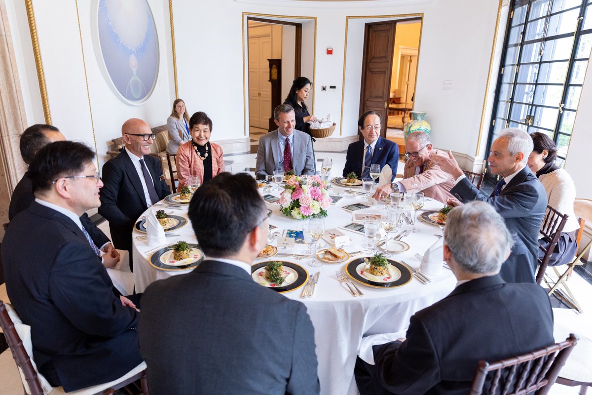 For nearly 80 years, the @FulbrightPrgrm has supported future presidents, pioneers, and poets. Shared thoughts on how we can inspire the next generation of 🇺🇸 and 🇯🇵 leaders and collaborators with my friends @tphealy and @fredhochberg, @fulbrightjapan’s Jeff Kim, and university